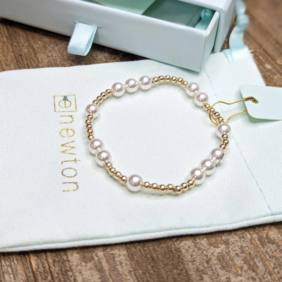 Hope Unwritten 6mm Bracelet Pearl